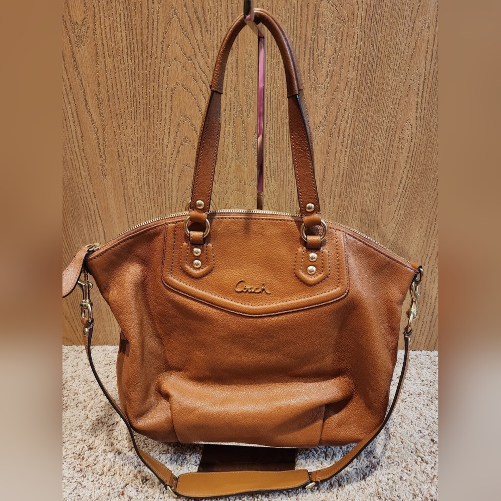COACH Ashley Tan Leather Hobo Satchel